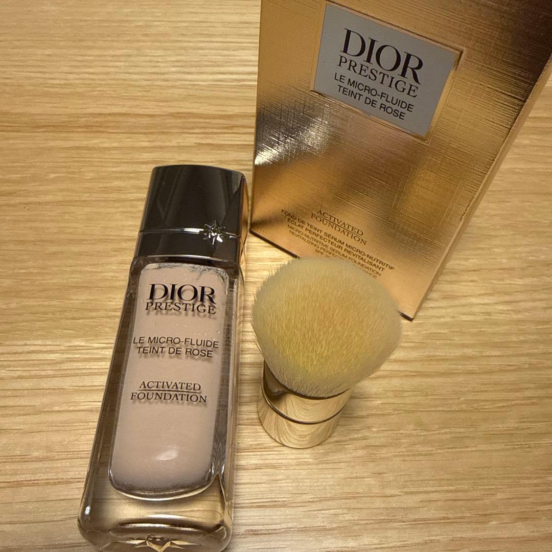 ディオールプレステージルマイクロフルイドタン　1Nニュートラル30ml