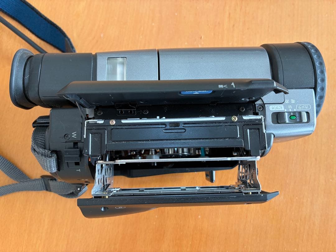 VideoHi8 ソニーCCD-TR3000 8ミリビデオ