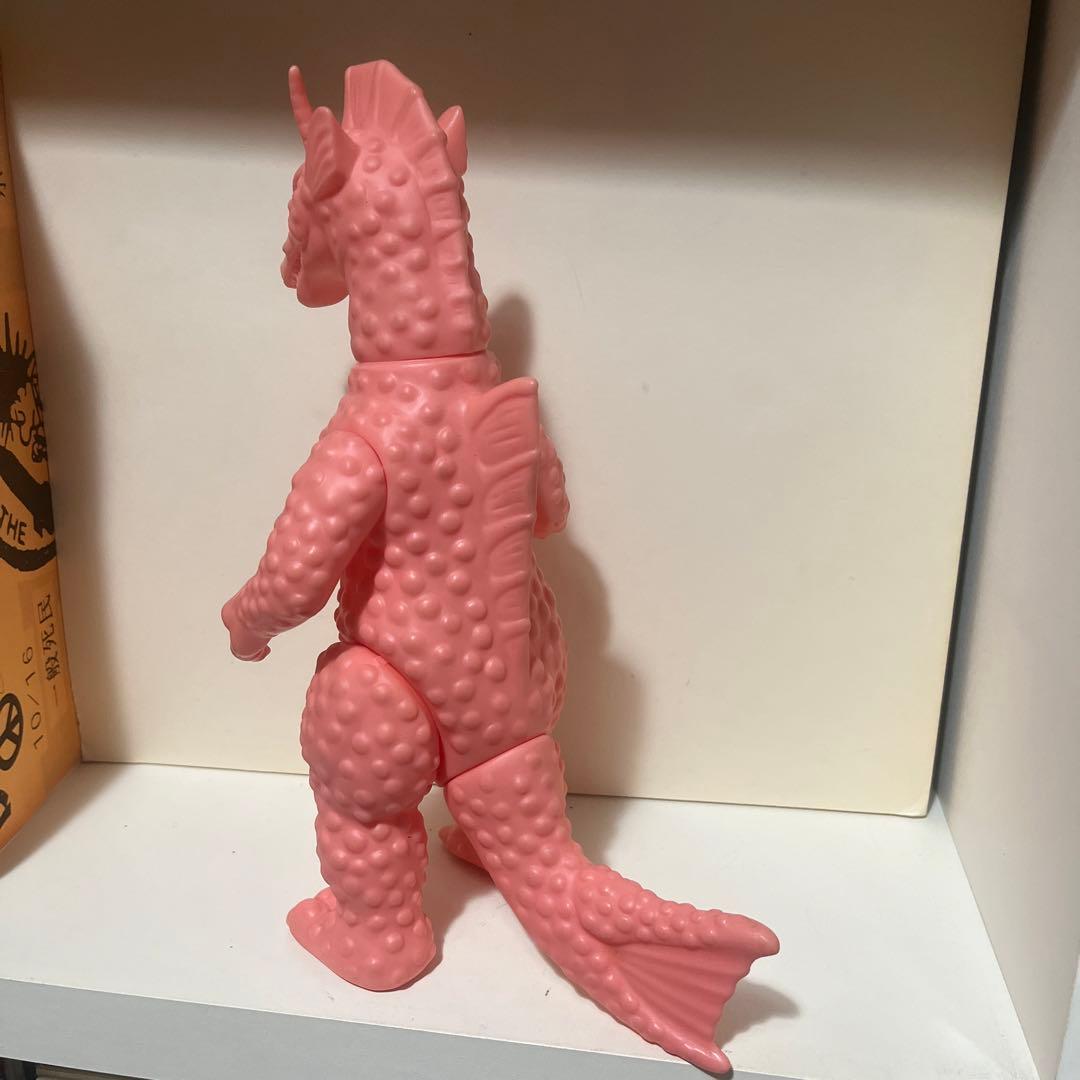 M1号製 チタノザウルス ピンク未塗装 ソフビ フィギュア ゴジラ