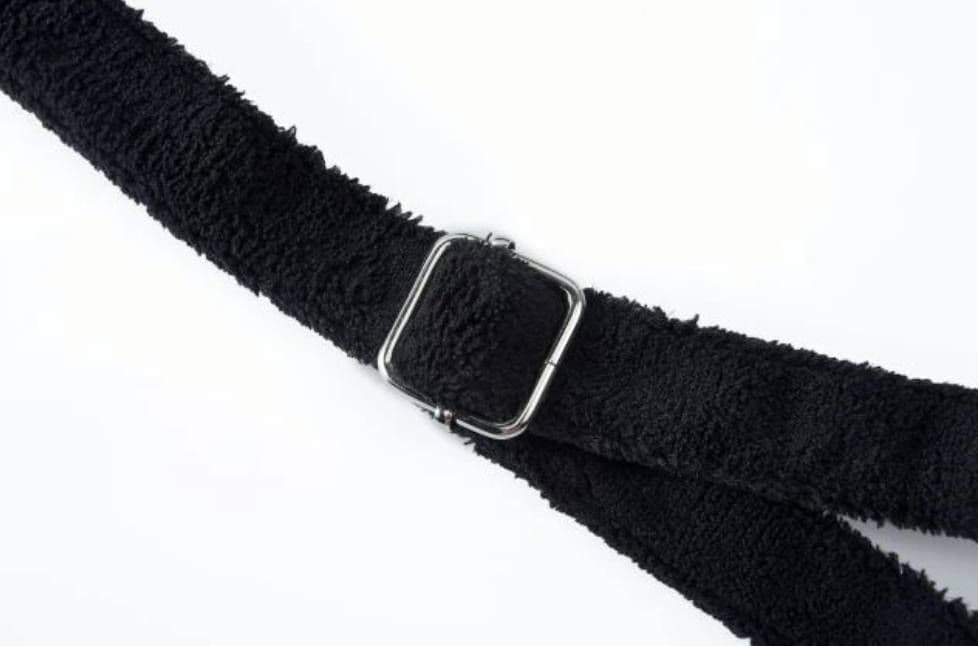 ポョ ショルダーバッグ ブラック ノベルティ