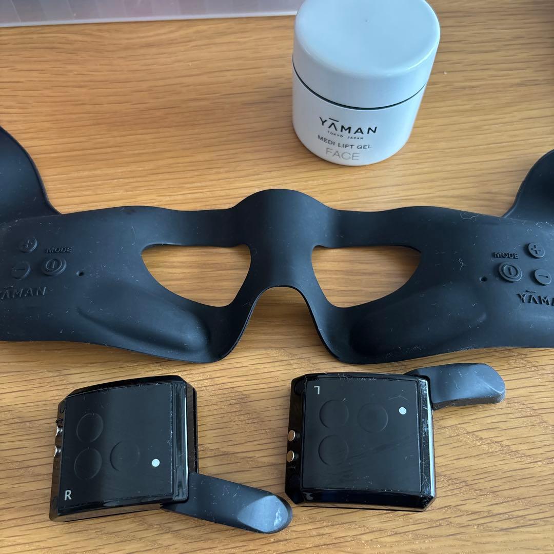 YAMAN Medi Lift 目もとエステ・マッサージャメディリフトアイ アイセラム | Medi Lift Cosmetics | メディリフト | YA-MAN TOKYO