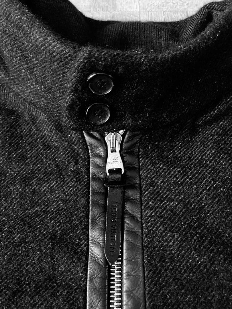 ルイ・ヴィトンカシミア100%ブラックジップアップジャケット