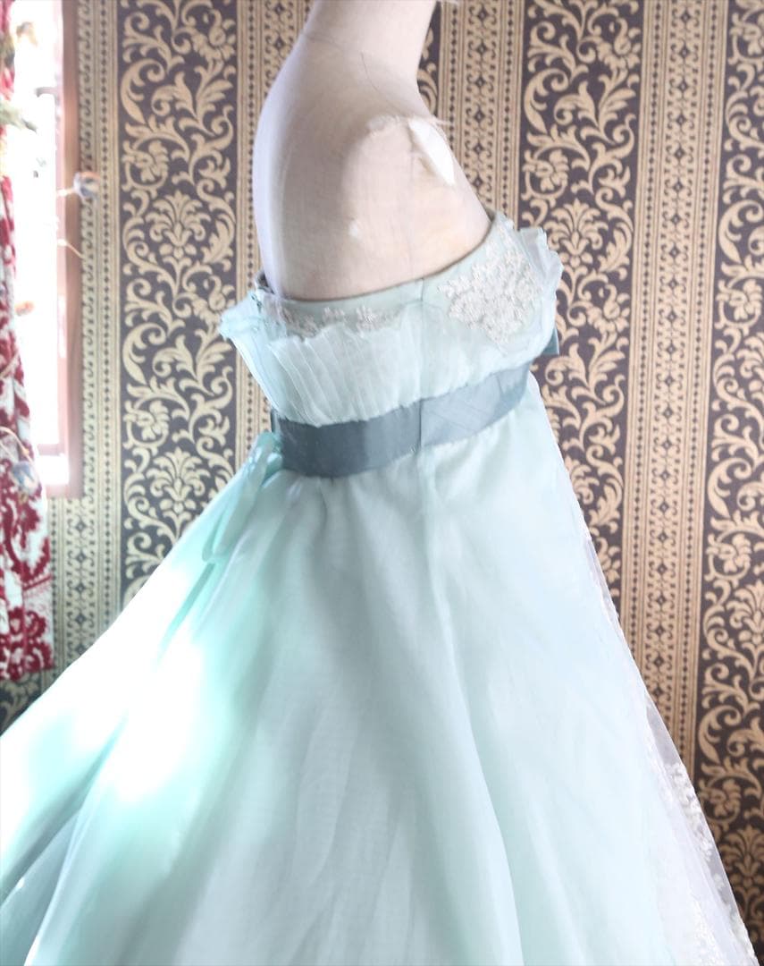 568ナチュラルビューティー高級ウエディングドレス9号11号13号カラードレス