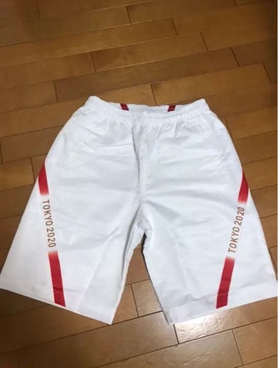 非売品オリンピック聖火ランナー公式ユニホームショートパンツ