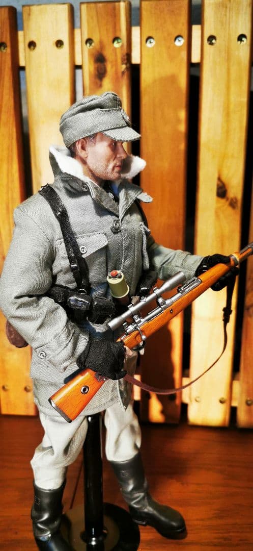 1/6 ドイツ兵フィギュア　ケーニッヒ中尉