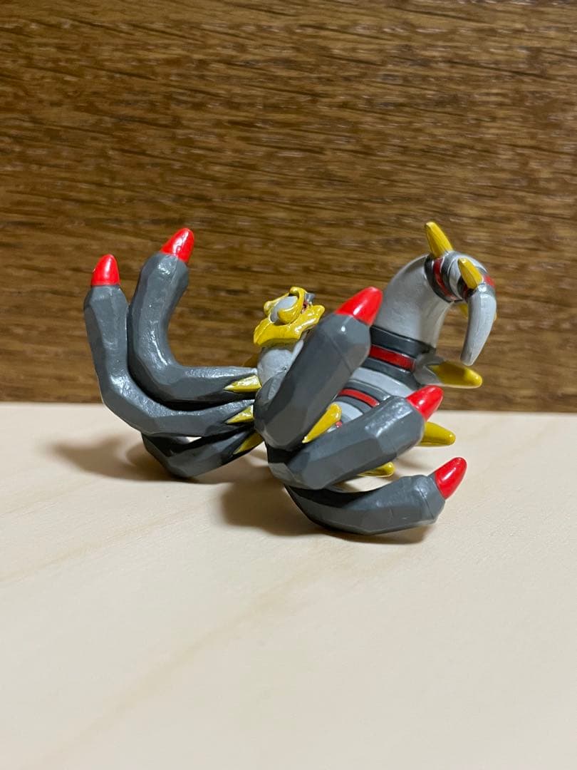 ポケモン クリッピングフィギュア PART-4 ギラティナ(オリジンフォルム