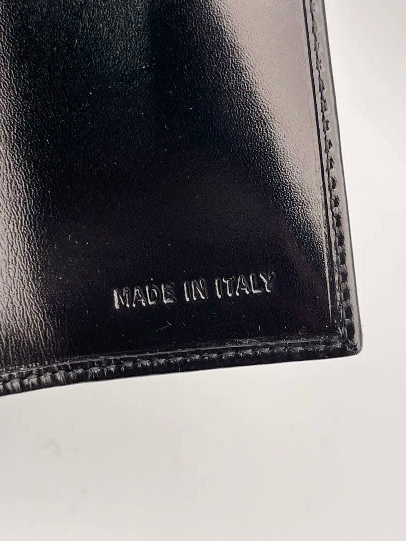 PRADA ブラックレザー 箱付き 未使用品 財布