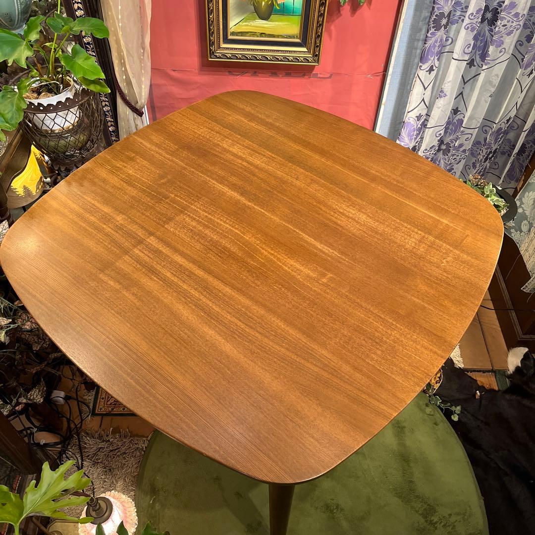 ヴィンテージ アッシュソリッド　ダイニングテーブル　丸テーブル