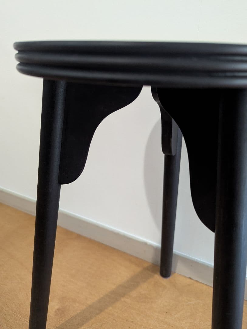 井藤昌志　IFUJI 3本脚スツール 3度黒　／arts＆science