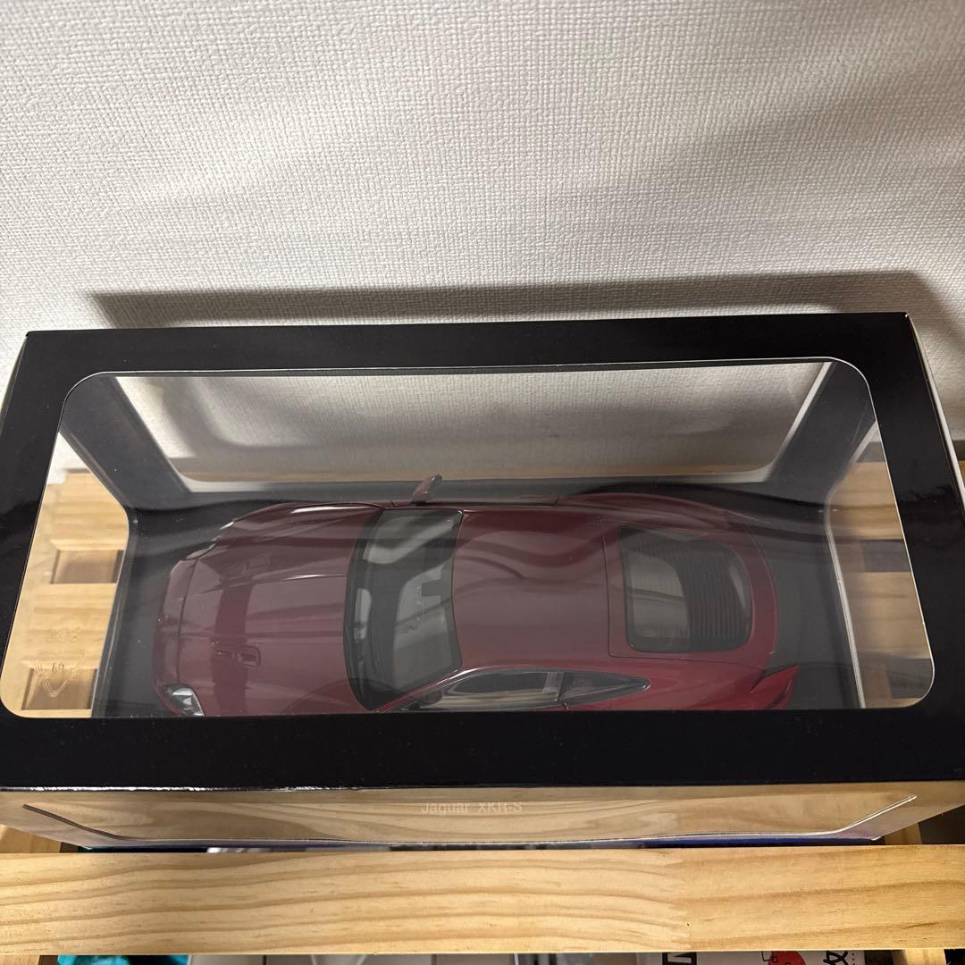 Autoart 1/18 ジャガー XKR-S