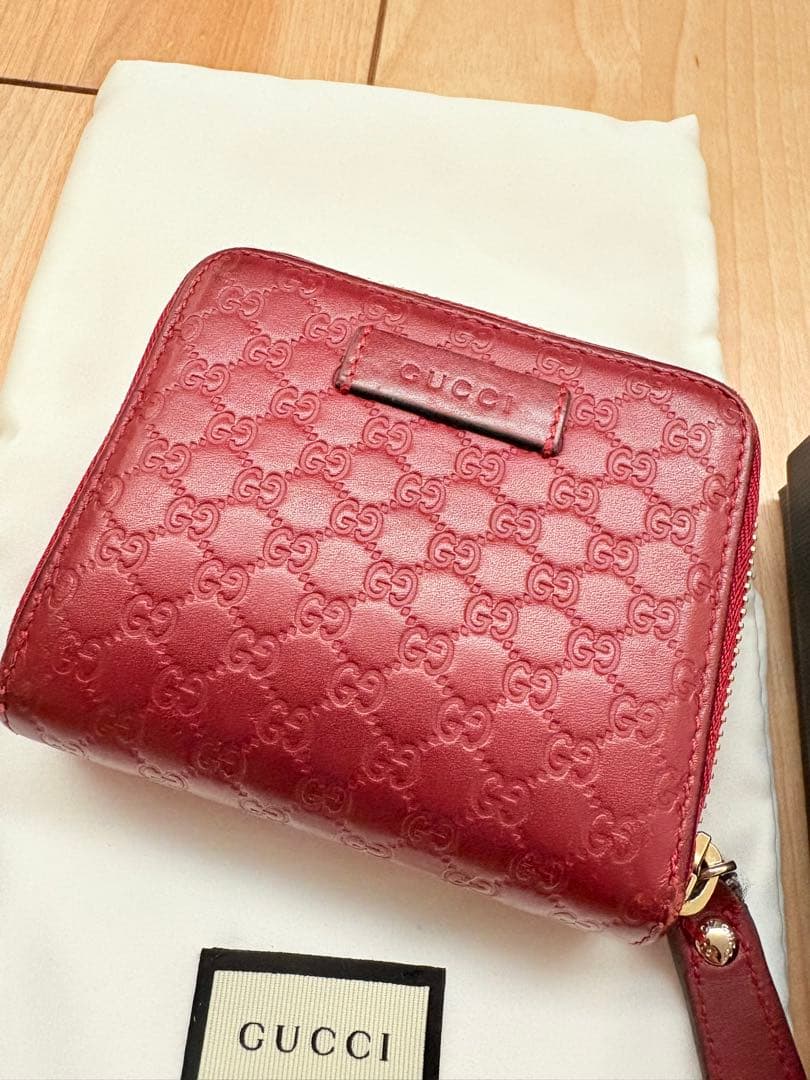 グッチ　二つ折り財布　マイクロシマ　GG　ラウンドジップ