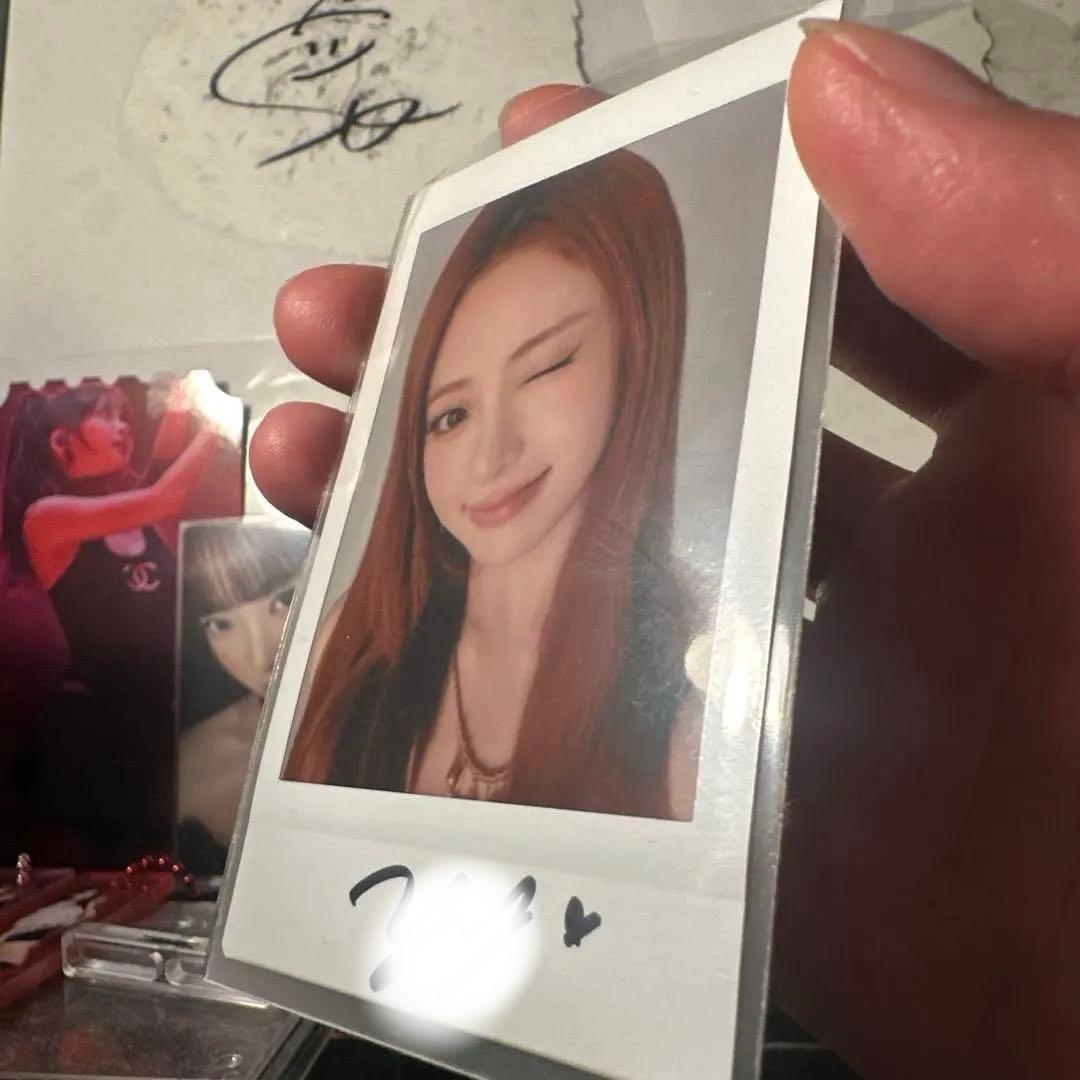 Le Sserafim東京ドーム公演チェキ　ユンジン 直筆サイン入り