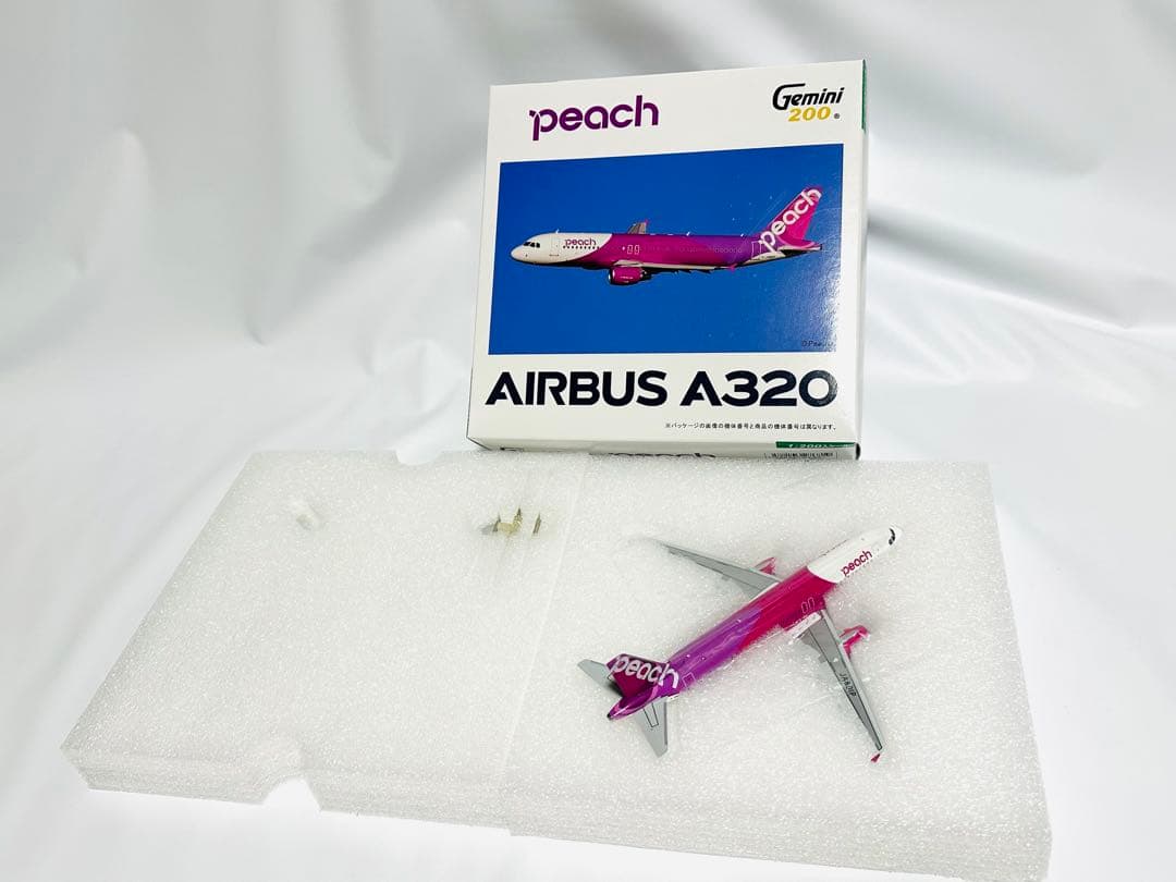 Gemini 1/200 エアバス A320 ピーチアビエーション - メルカリ