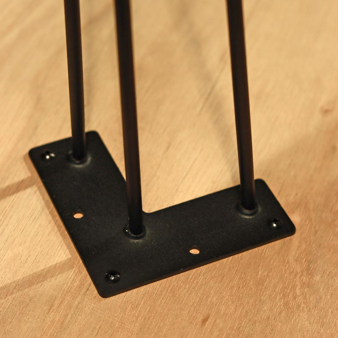 円形｜薄塗りモルタル｜ラウンドテーブル｜ライトグレー｜脚タイプ①