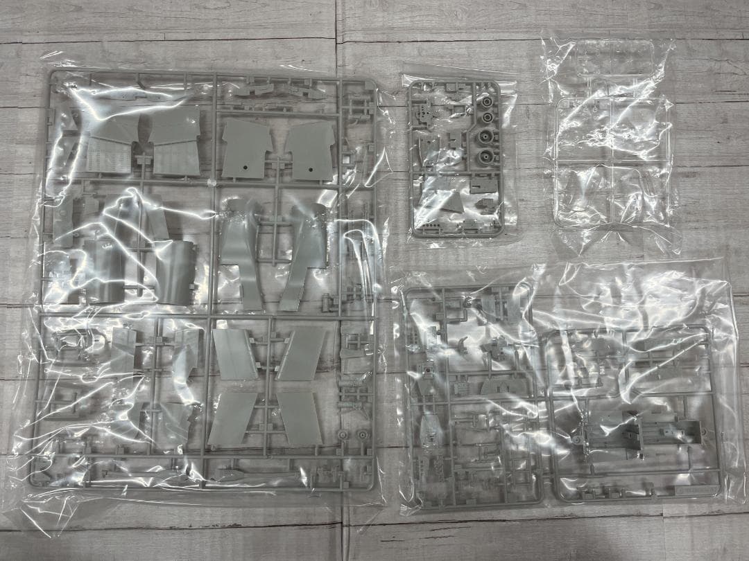 ◇未組立◇1/32 マクダネル・ダグラス F-4J ファントムII マリーン