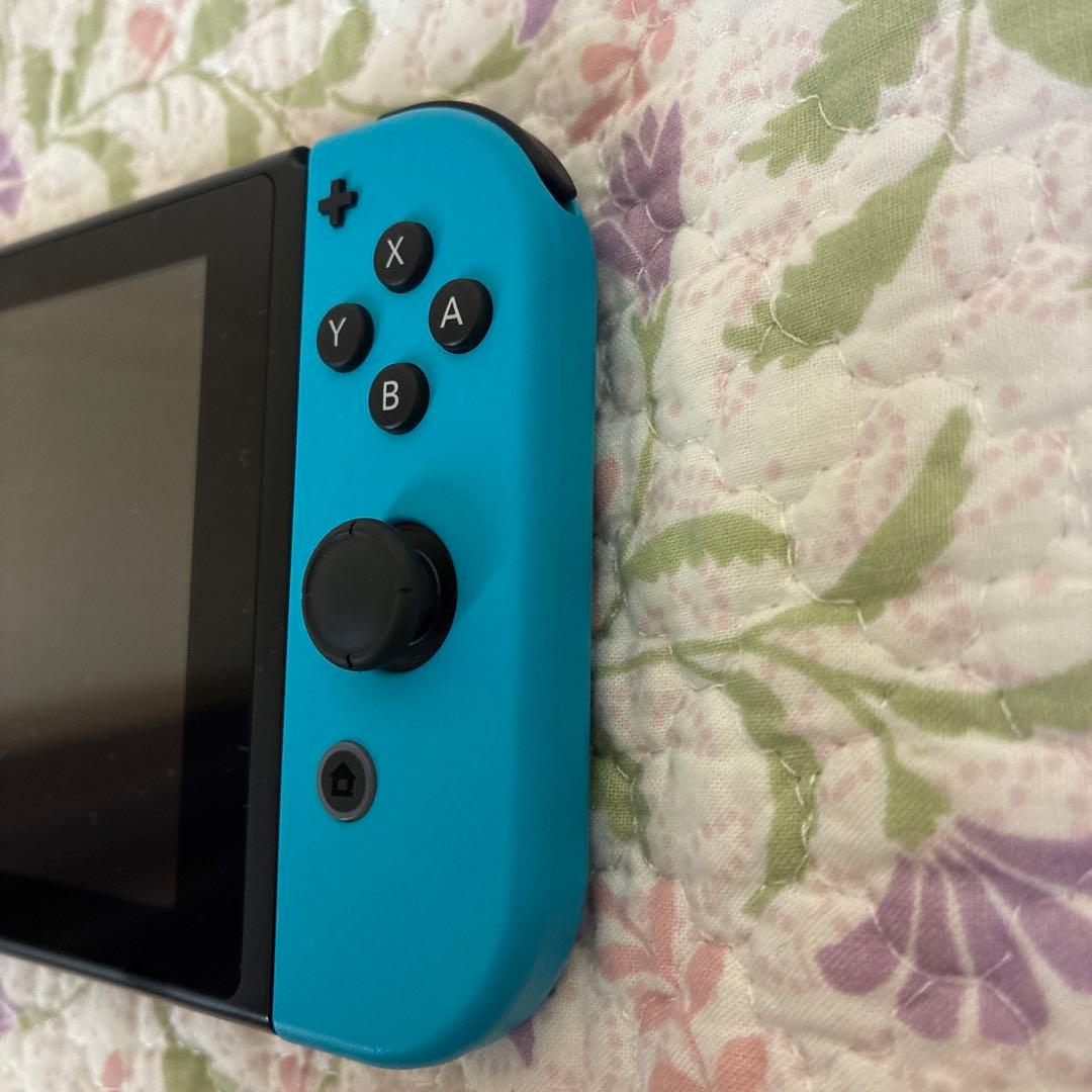 Nintendo Switch 本体、ネオンブルー、ネオンレッド、ACアダプター