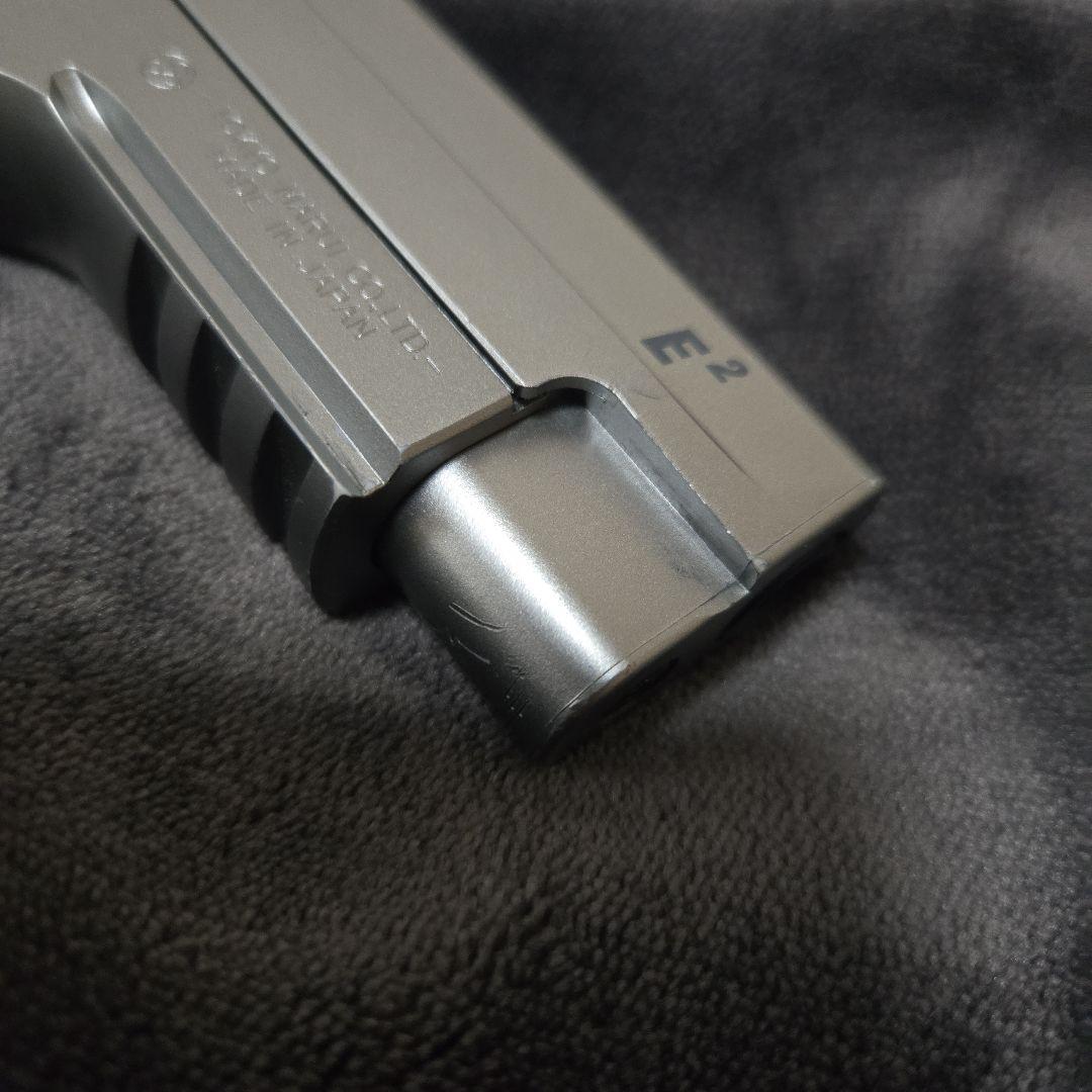 東京マルイ SIG P226E2 ステンレス スペアマガジン2本付き