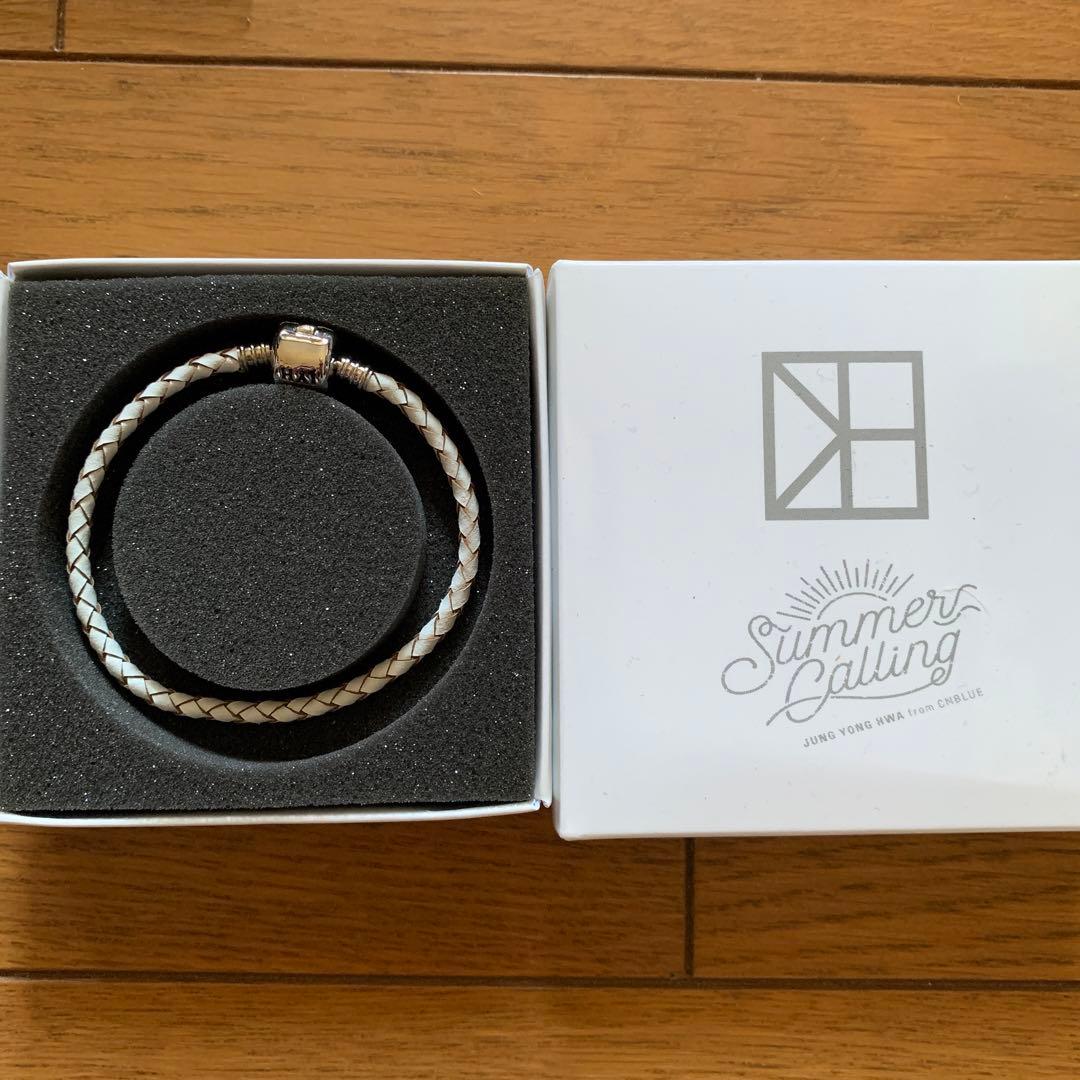 CNBLUEヨンファ キーリング&ブレスレット