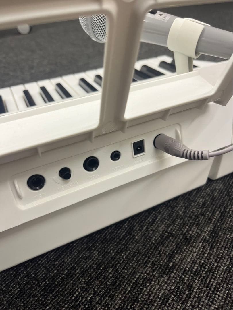 CASIO カシオ LK-516 光ナビゲーション 電子キーボード