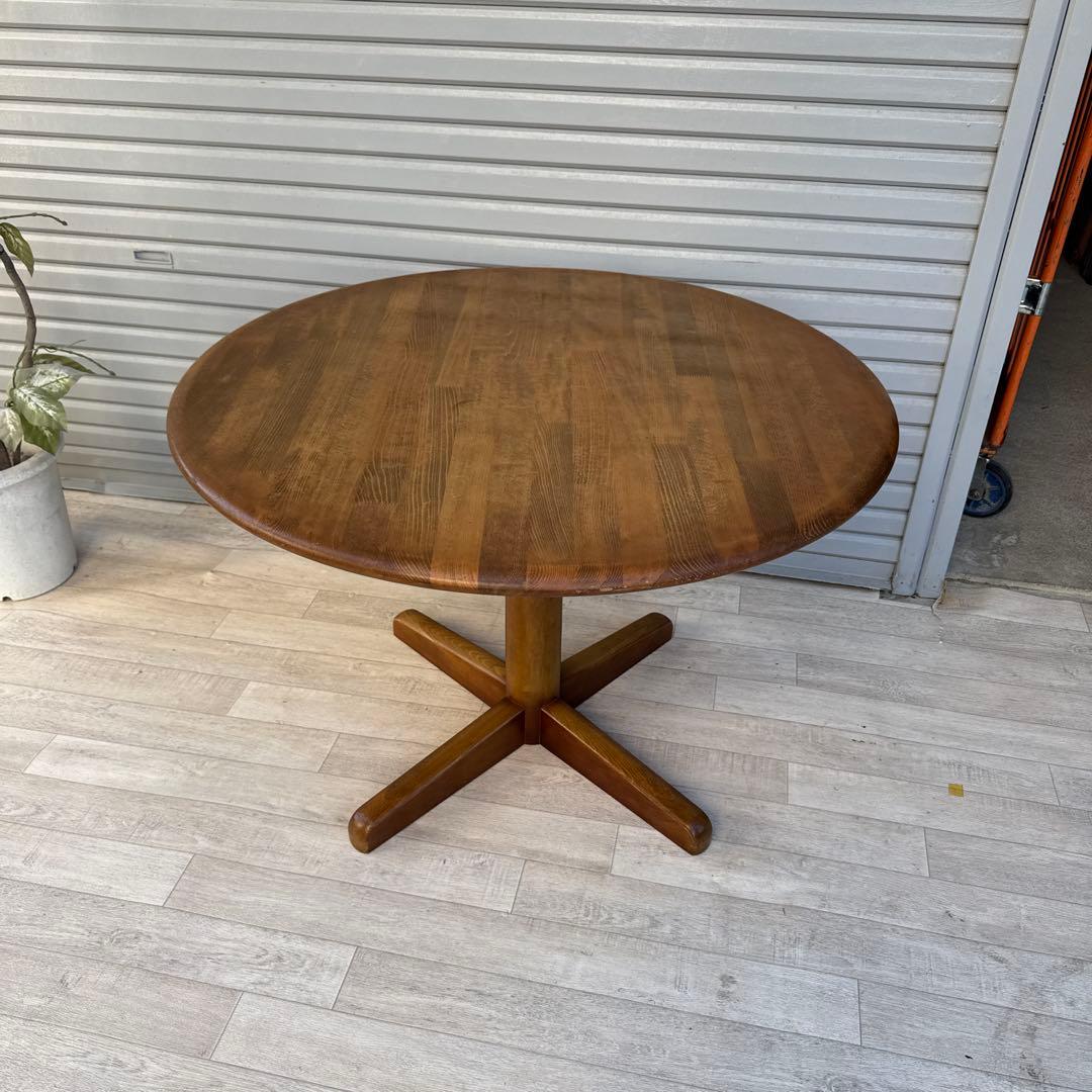 karimoku カフェテーブル　丸テーブル　ヴィンテージ 現状