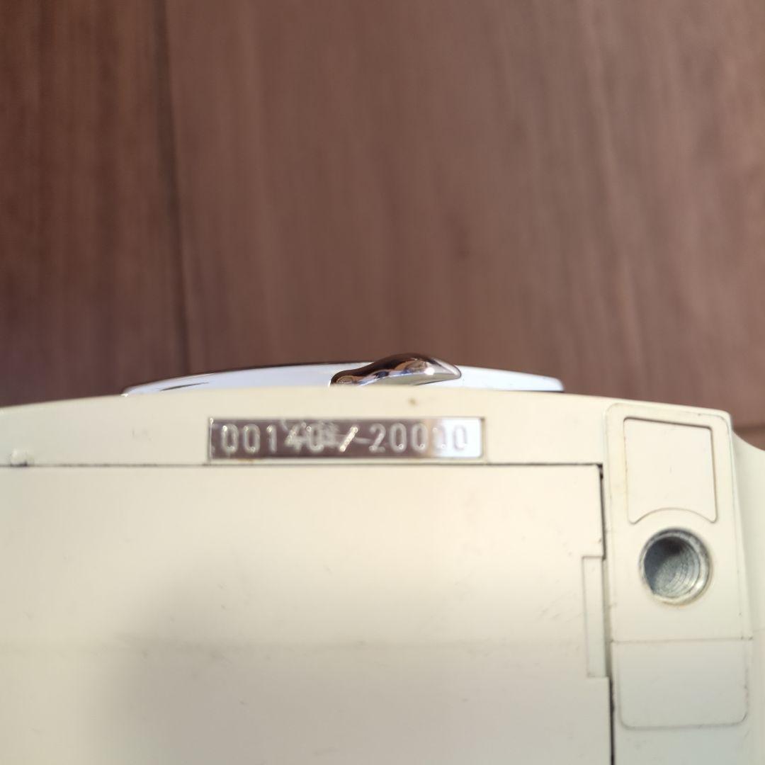 d*9様 【美品】 20000台限定 オリンパス Ecru エクリュ フィルムカ カメラ