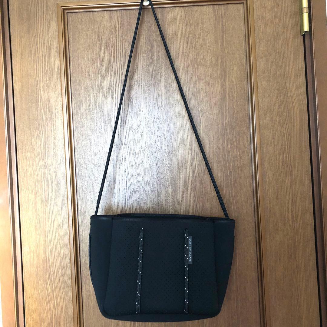 STATE OF ESCAPE ショルダーバック