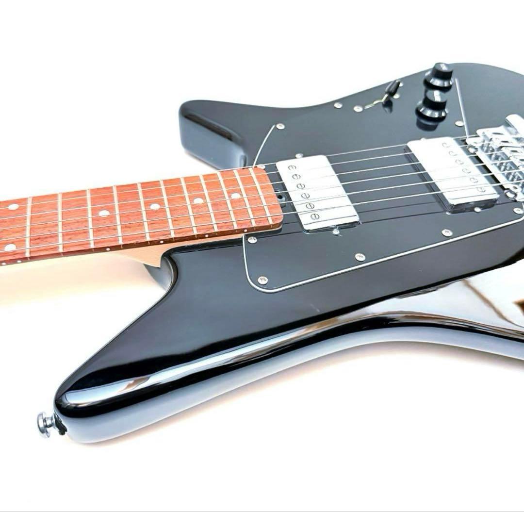 黒Sterling by Musicman AL40 BK