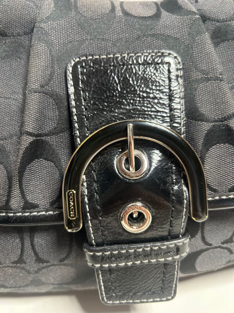 【#nr/11.3/12】コーチソーホーシグネチャーフラップホーボー　coach