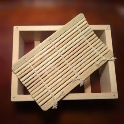 気まぐれ値下げ②黒溜漆塗りせいろ　本朱漆塗りせいろ