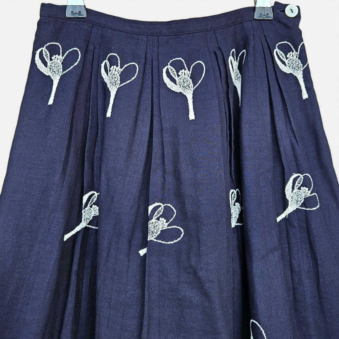 希少★ミナペルホネン mademoiselle リネン混タックスカート 刺繍