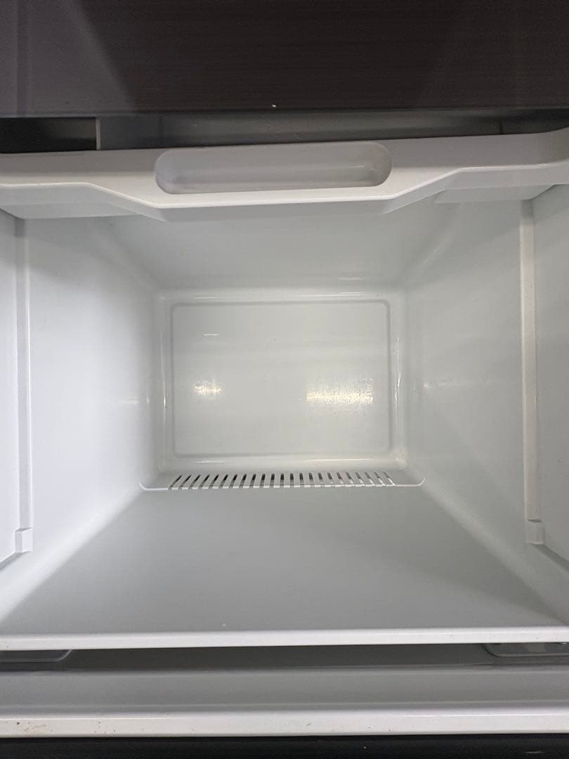 Hisense 2022年 282L 3ドア冷蔵庫