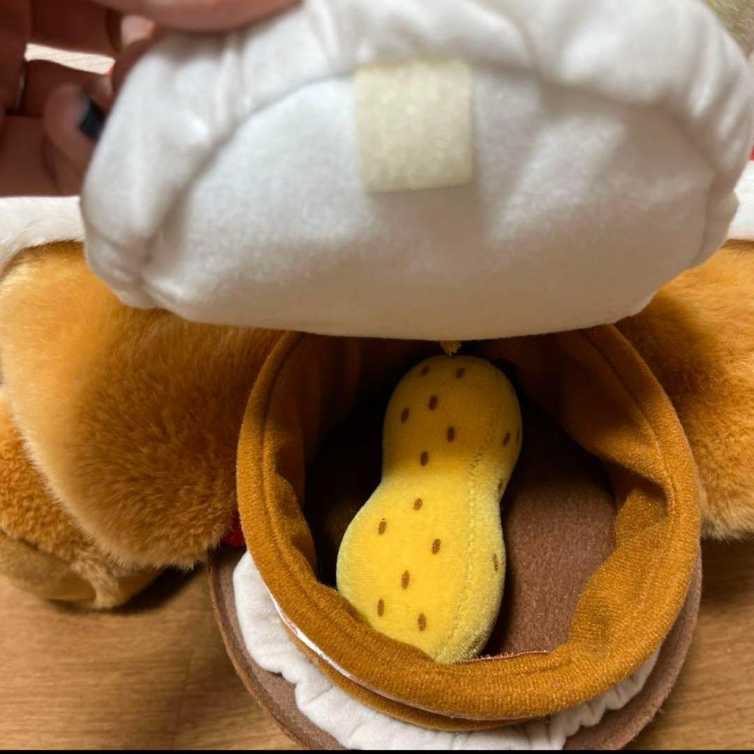 【希少新品タグ付き】ディズニー　チップとデール　ビッグぬいぐるみ　クリスマス