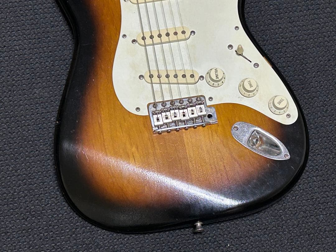 fender japan st57-VSP 雰囲気イケメン ケース付き Fender Japan ST57