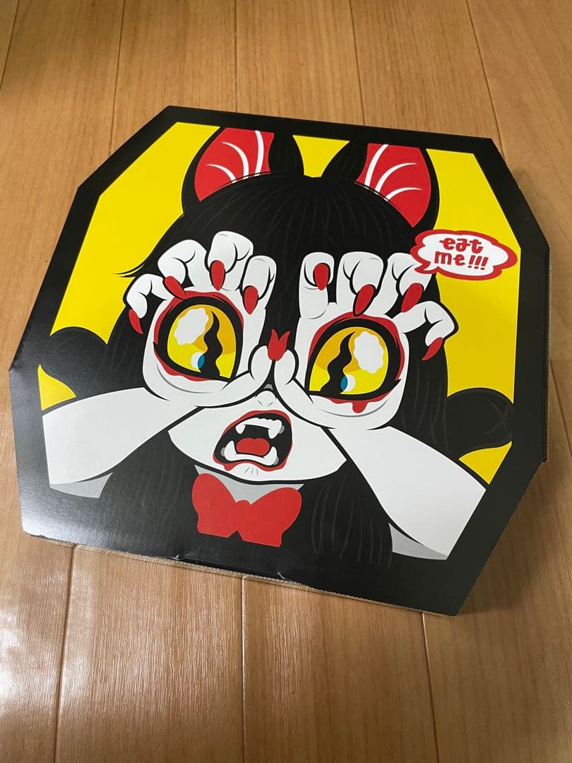 GRAPE BRAIN 戦慄！にぎるちゃん 222 ver. Tシャツ 白 XL - メルカリ