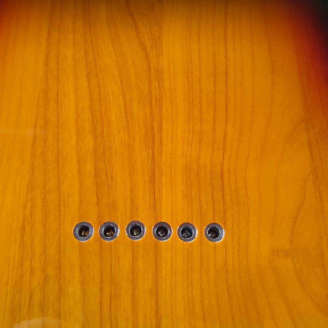 テレキャスタータイプエレキギター サンバースト ギターのみ