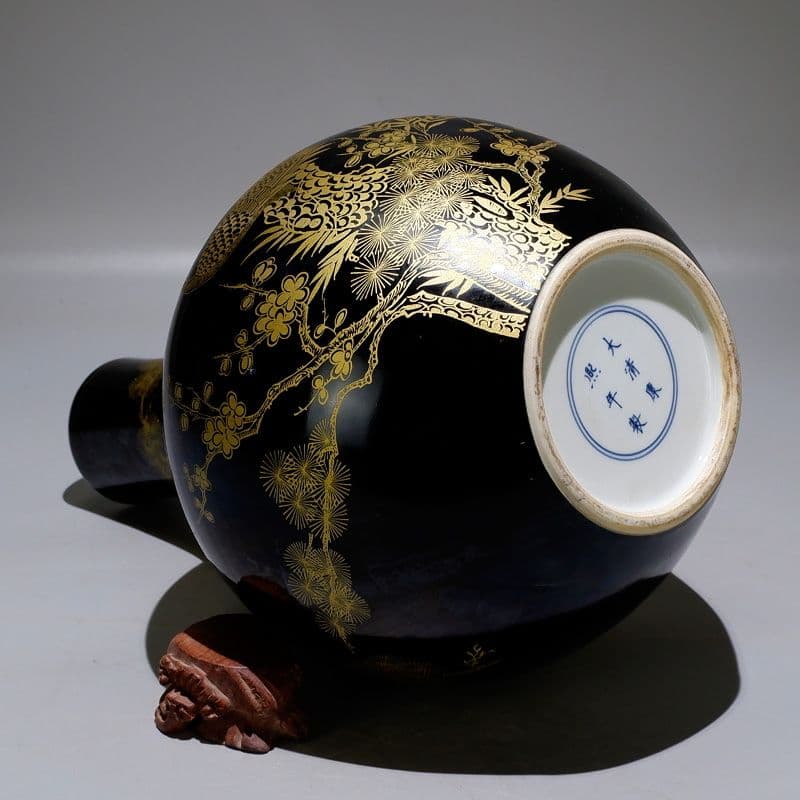 清康熙烏金釉本金手描き松鶴延年天球瓶 景徳鎮 陶磁器 装飾品現代工芸品美術品置物