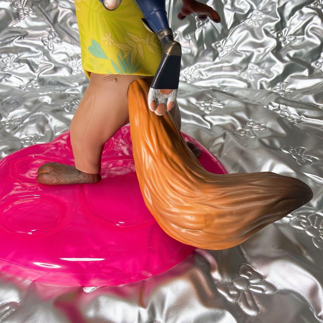 ズートピア ハッピーくじ A賞 ニック ジュディ フィギュア おまけ付き