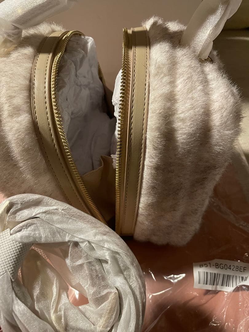 N*ン様 Bibiy B. FUR BOX BAG ベージュ