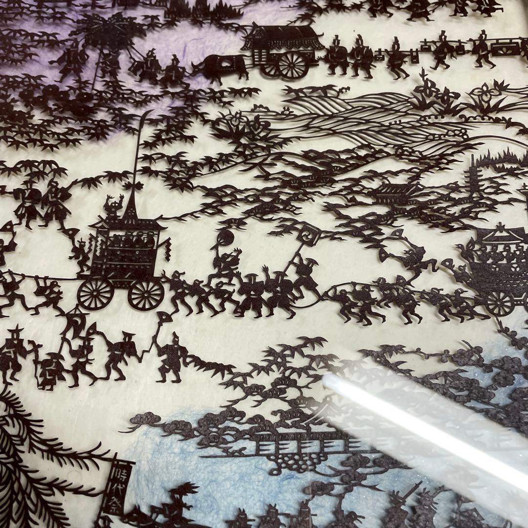 切り絵作品 歴史的風景 伊勢型に型絵彫の額にはいて居ます。