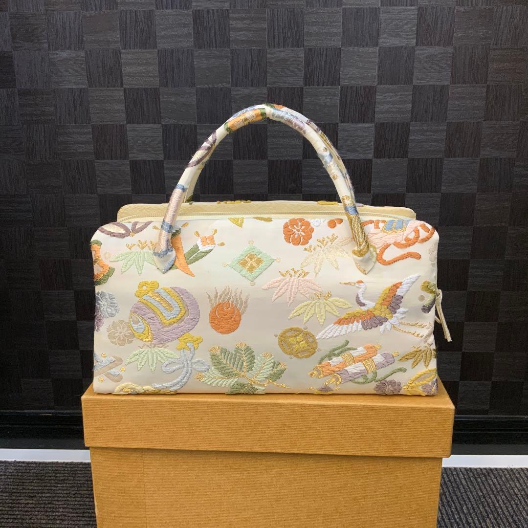 【井澤屋】利休バッグ　和装用バッグ クリーム色 唐織　707292
