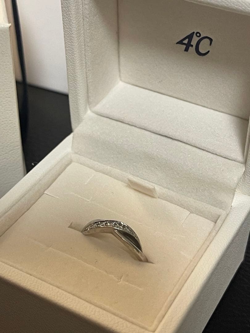 4℃ プラチナ リング