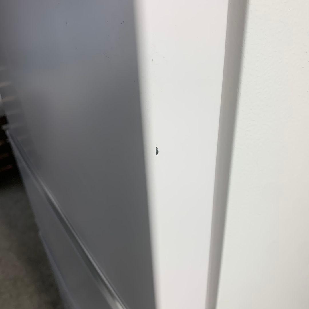 J749 TOSHIBA 3ドア 冷凍冷蔵庫 GR-V33SC 2024年製