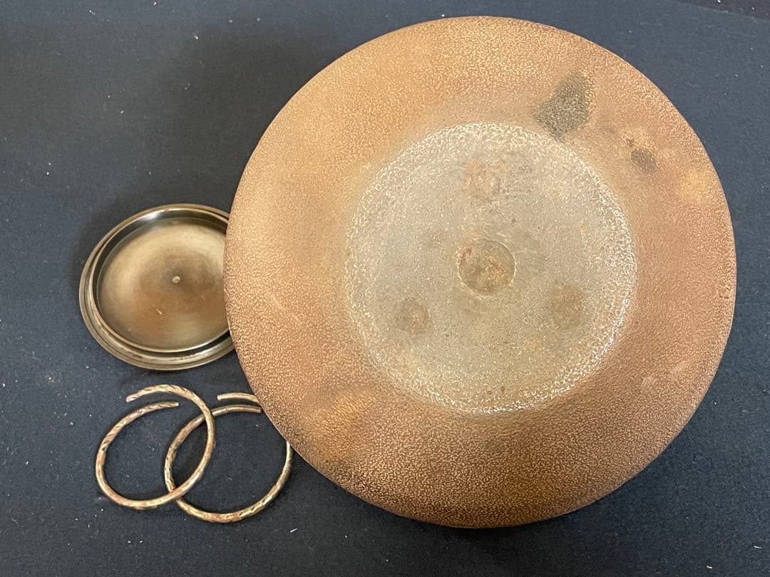 祖」 松唐草地紋 甑口筋釜 釜師 佐藤浄清 アウトレット 釜鐶 共箱 炉釜