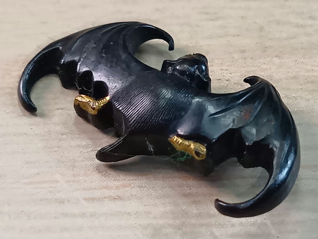 煙草入れ／蝙蝠前金具／在銘あり