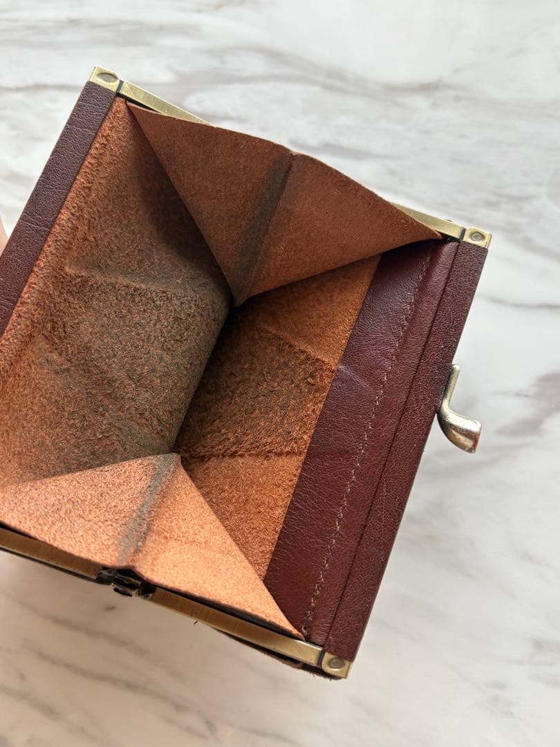 IL BISONTE イルビゾンテ がま口 二つ折り財布 ブラウン レザー