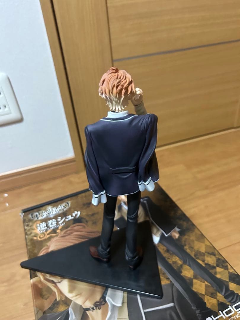 DIABOLIK LOVERS 逆巻シュウ 吸血ver 1/8スケールフィギュア