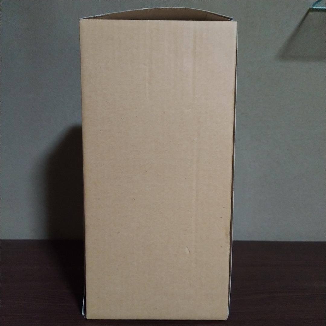 h*a様 メタルハウス テレビロボット ブリキ