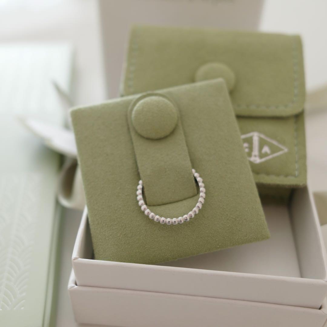 Van Cleef & Arpels ペルレ スモール　リング