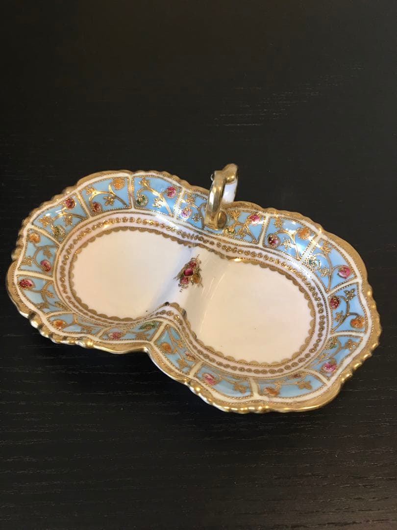 オールドノリタケ　白群地金盛り花紋Wディッシュ