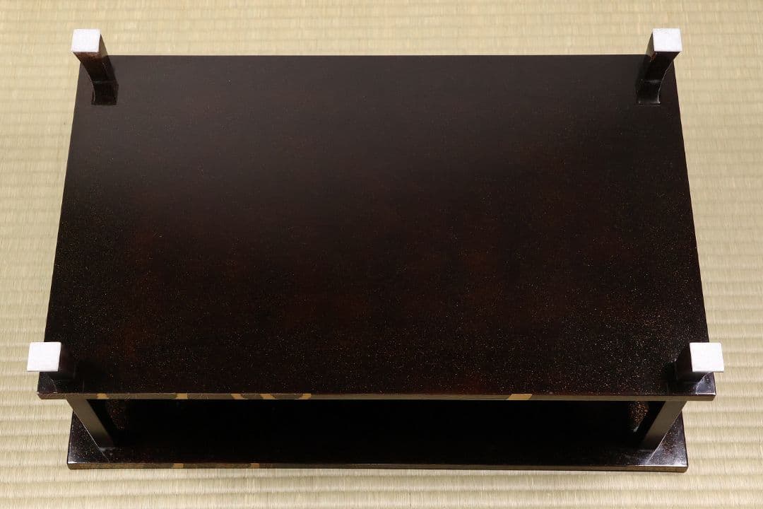 時代 楼閣山水蒔絵 総梨地 冠卓 二段卓 木製 覆輪 金蒔絵 花台【MA662】